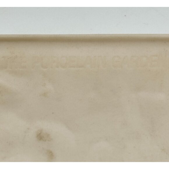 1990s The Porcelain Garden Lithophane Curved Nightlight-Mischief Makers-NEW - Picture 5 of 10